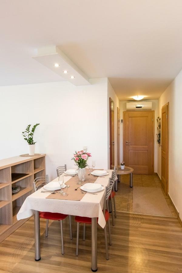Apartment Natur Блед Екстериор снимка